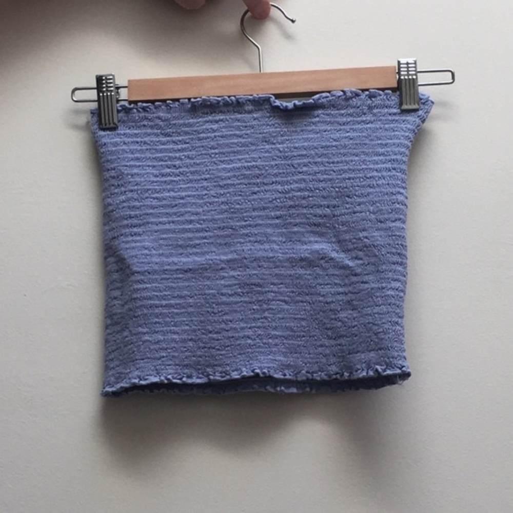 BRANDY MELVILLE CROP TOP